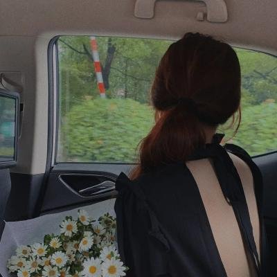 顶流女星被曝旧照被扒，72小时街拍现场画面流出